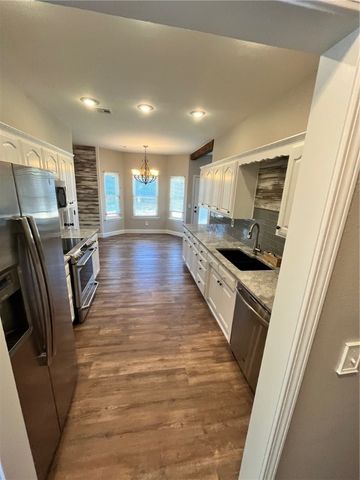 3908 Cherry Road, Bentonville, AR 72713