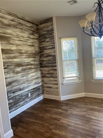 3908 Cherry Road, Bentonville, AR 72713