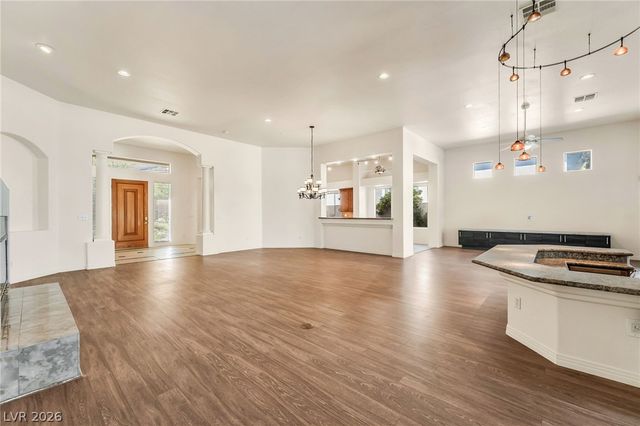 308 Cambrian Ridge Court, Las Vegas, NV 89144