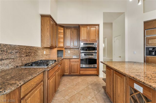 308 Cambrian Ridge Court, Las Vegas, NV 89144