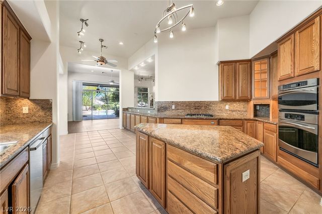 308 Cambrian Ridge Court, Las Vegas, NV 89144