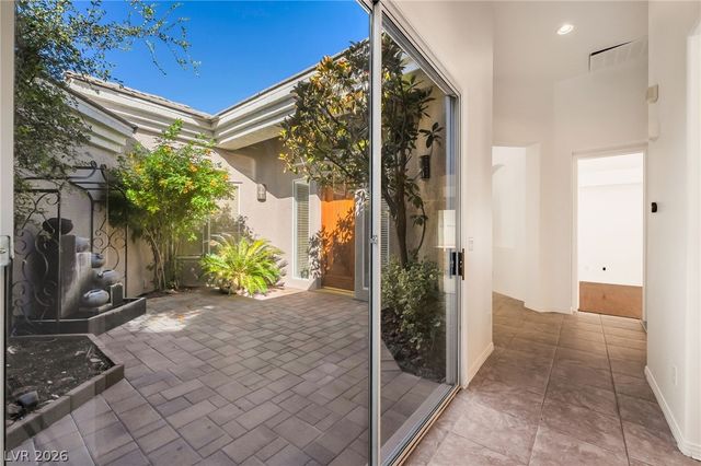308 Cambrian Ridge Court, Las Vegas, NV 89144