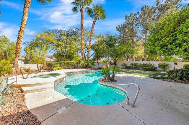 308 Cambrian Ridge Court, Las Vegas, NV 89144