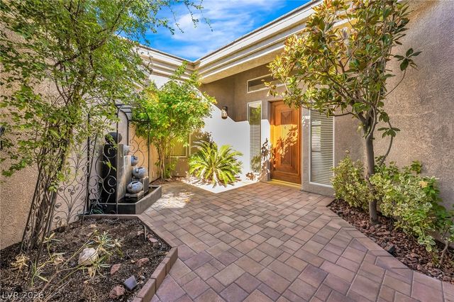 308 Cambrian Ridge Court, Las Vegas, NV 89144