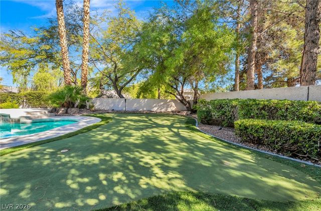 308 Cambrian Ridge Court, Las Vegas, NV 89144