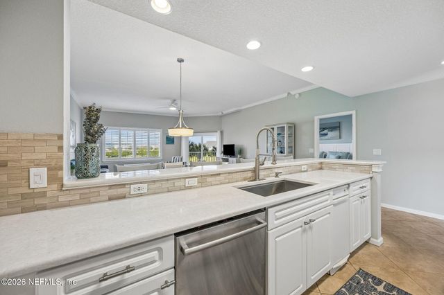 403 TARPON Avenue 120, Fernandina Beach, FL 32034