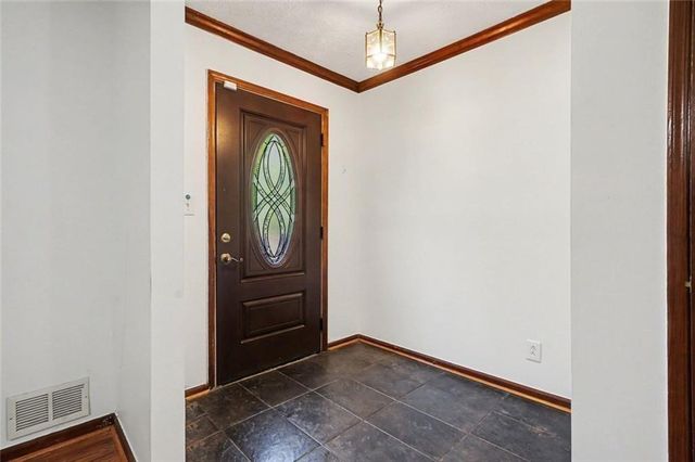 3200 Woodbridge, Snellville, GA 30039