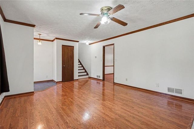 3200 Woodbridge, Snellville, GA 30039