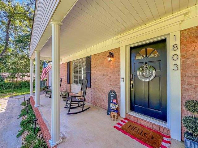 1803 Aaron Road, Tallahassee, FL 32303