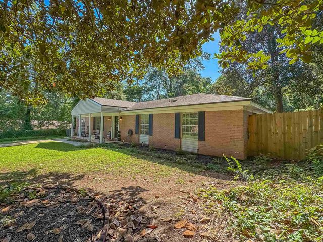 1803 Aaron Road, Tallahassee, FL 32303