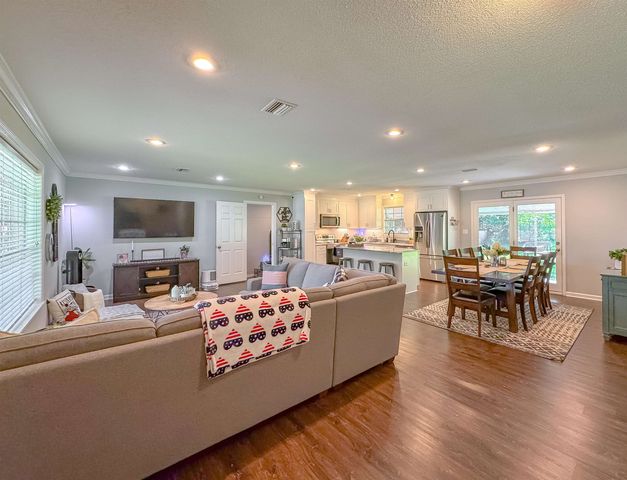 1803 Aaron Road, Tallahassee, FL 32303