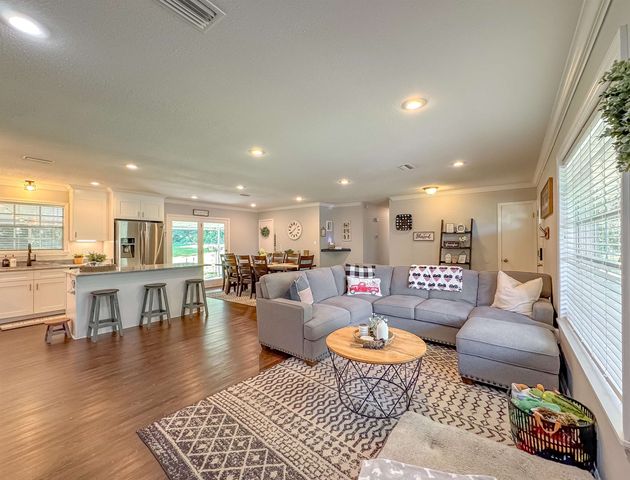 1803 Aaron Road, Tallahassee, FL 32303
