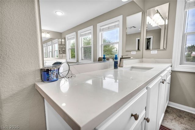 6908 Forest Gate Street, North Las Vegas, NV 89084