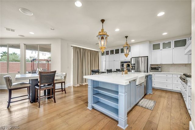 6908 Forest Gate Street, North Las Vegas, NV 89084