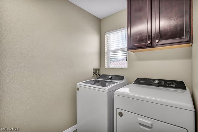 6908 Forest Gate Street, North Las Vegas, NV 89084