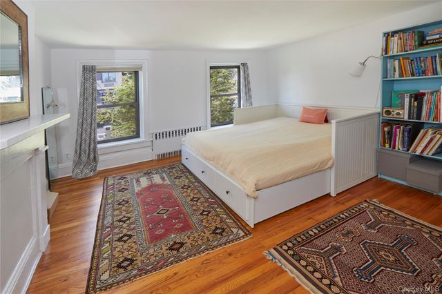 21-13 45th Avenue, Long Island City, NY 11101