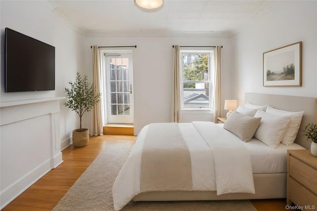 21-13 45th Avenue, Long Island City, NY 11101