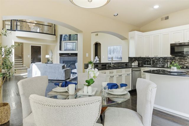 4226 Spyglass Hill Lane, Irving, TX 75038