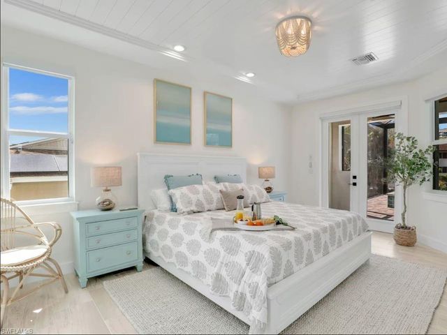138 Greenbrier ST, Marco Island, FL 34145