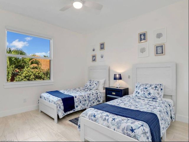 138 Greenbrier ST, Marco Island, FL 34145