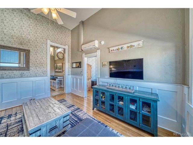 207 F St 2, Salida, CO 81201