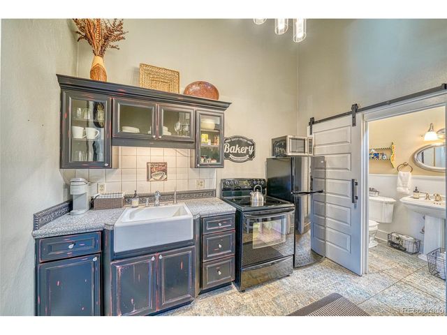 207 F St 2, Salida, CO 81201