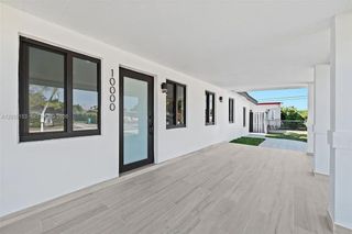 10000 SW 43rd Street, Miami, FL 33165