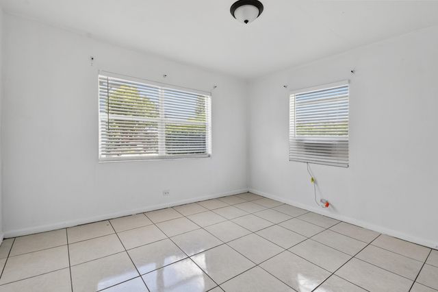 1172 W 34th Street 1, Riviera Beach, FL 33404