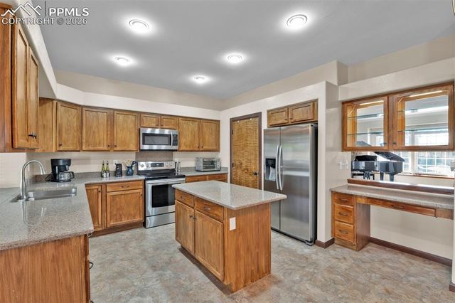 5390 Goodview Drive, Colorado Springs, CO 80911