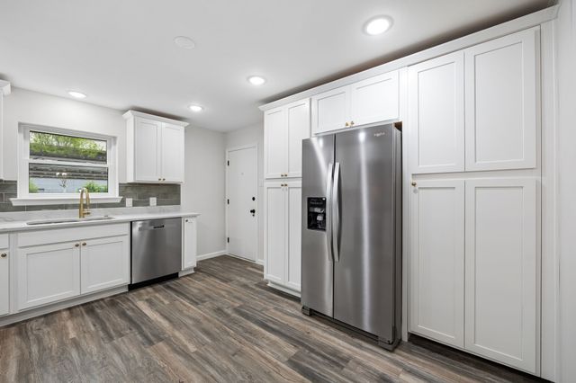 6234 Bandera Avenue A, Dallas, TX 75225
