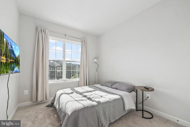 4434 FAIR LAKES CT, Fairfax, VA 22033