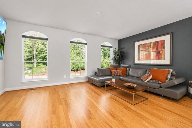 4434 FAIR LAKES CT, Fairfax, VA 22033