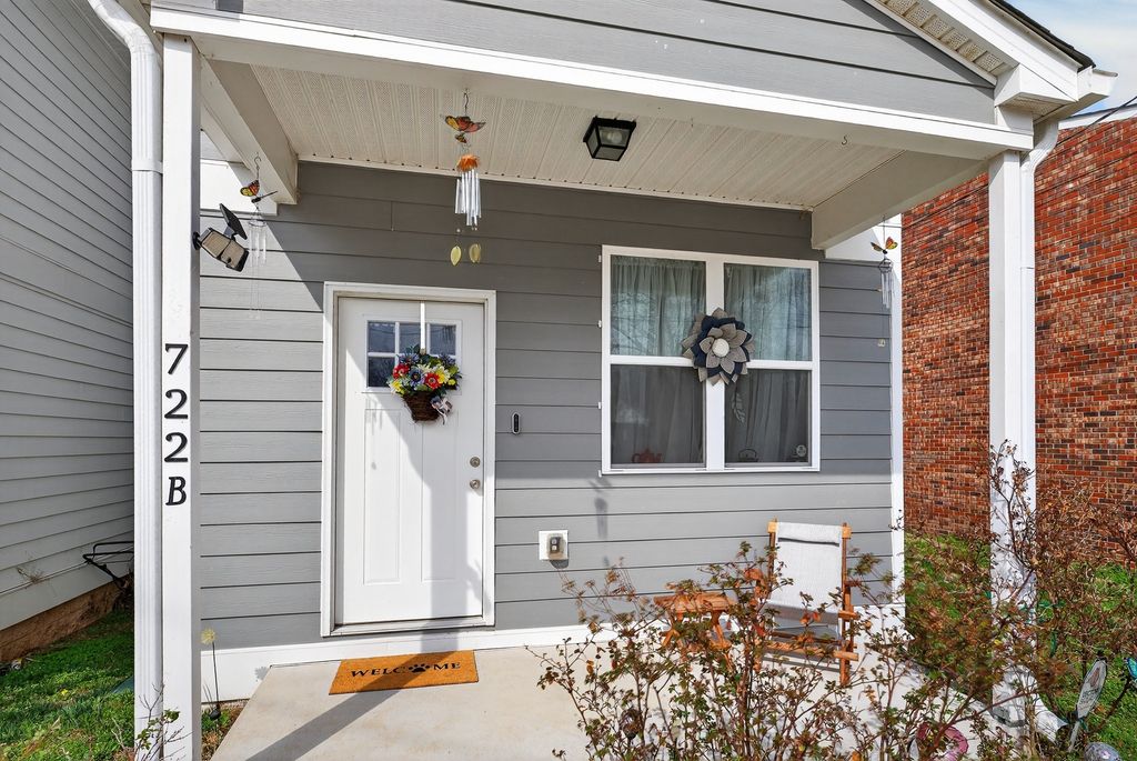 722B Cole Ave B, Lebanon, TN 37087