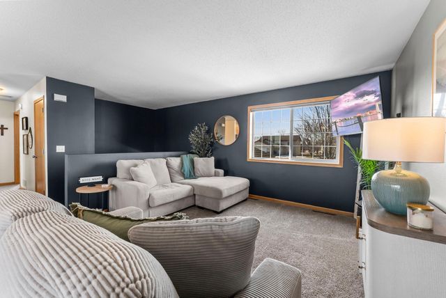 1016 6th Avenue NW, Rice, MN 56367