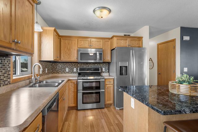 1016 6th Avenue NW, Rice, MN 56367