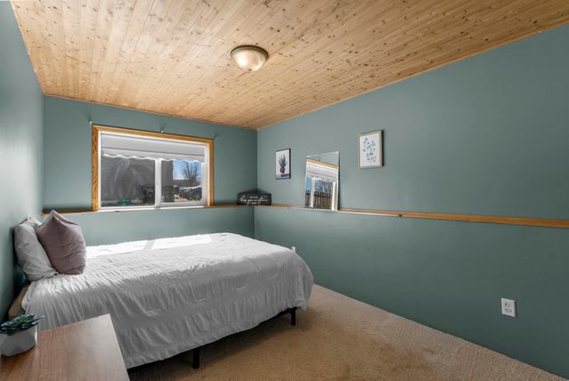 1016 6th Avenue NW, Rice, MN 56367