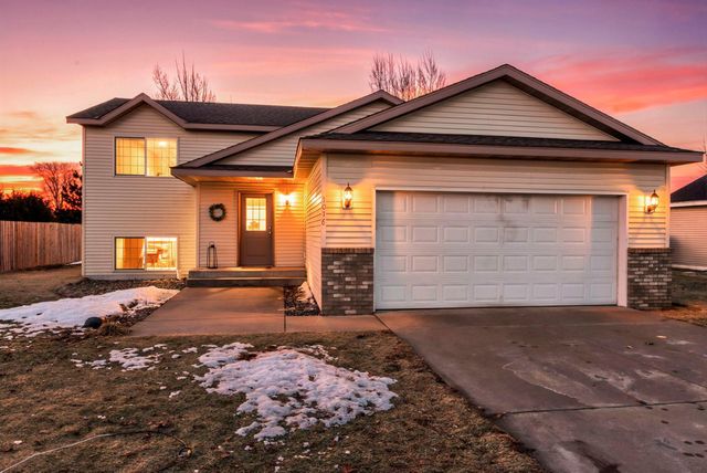 1016 6th Avenue NW, Rice, MN 56367