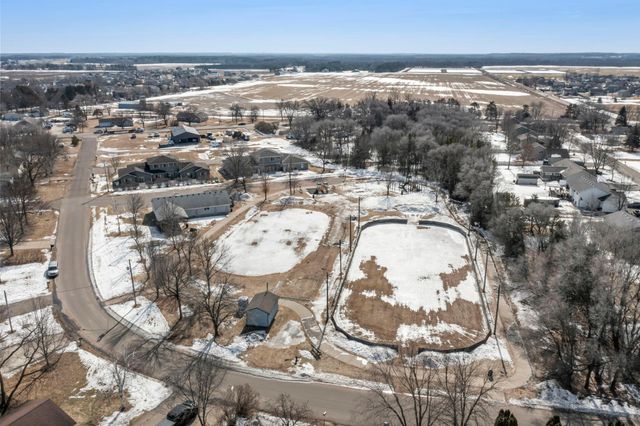 1016 6th Avenue NW, Rice, MN 56367