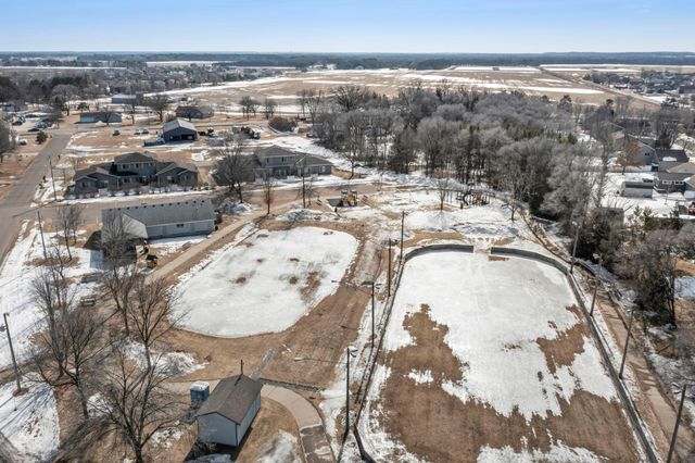 1016 6th Avenue NW, Rice, MN 56367