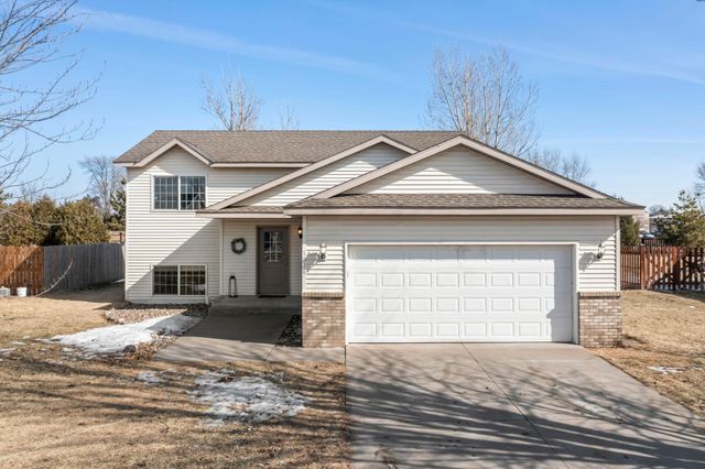 1016 6th Avenue NW, Rice, MN 56367