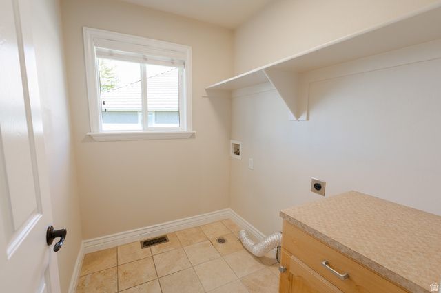 9579 N APPLE CT, Cedar Hills, UT 84062