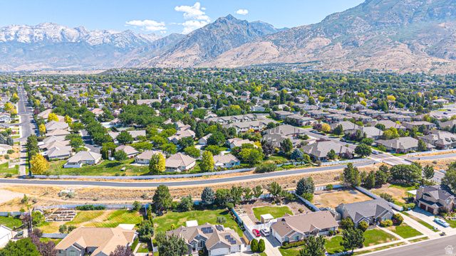 9579 N APPLE CT, Cedar Hills, UT 84062