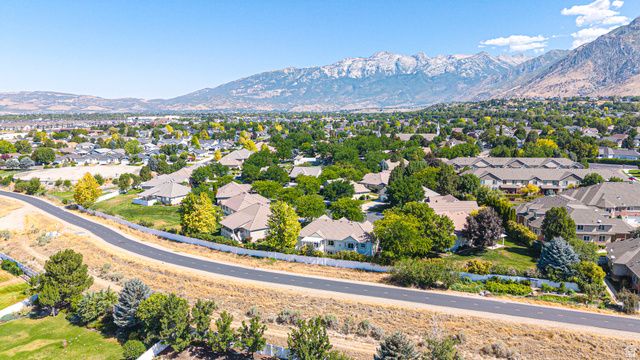 9579 N APPLE CT, Cedar Hills, UT 84062