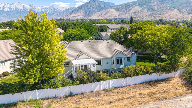 9579 N APPLE CT, Cedar Hills, UT 84062