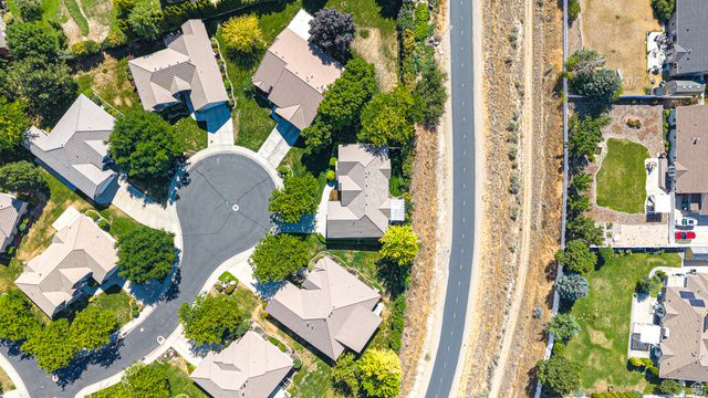 9579 N APPLE CT, Cedar Hills, UT 84062