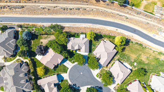 9579 N APPLE CT, Cedar Hills, UT 84062