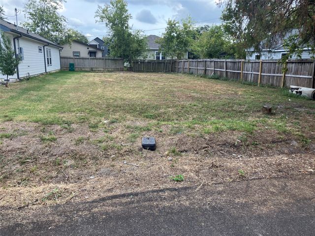 414 Owens Street, Houston, TX 77029