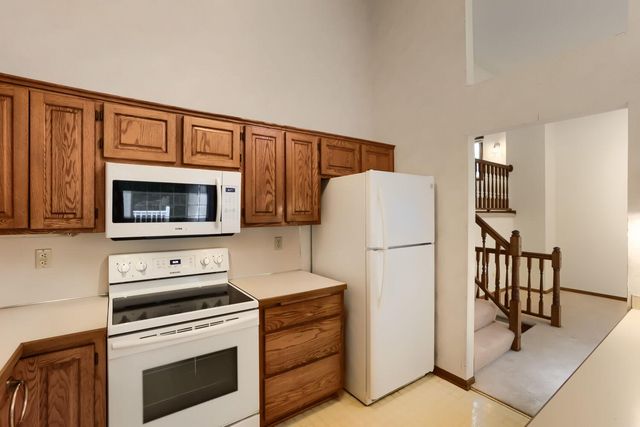 5723 Donegal Drive, Shoreview, MN 55126