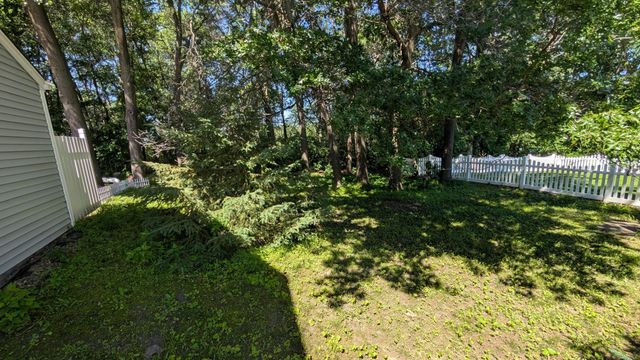 5723 Donegal Drive, Shoreview, MN 55126