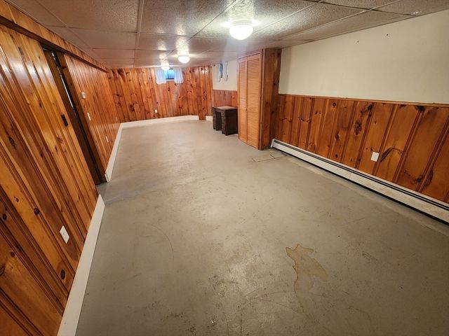 15 York Ter, Lynn, MA 01904